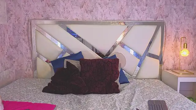 salo love online show from 03.14.26