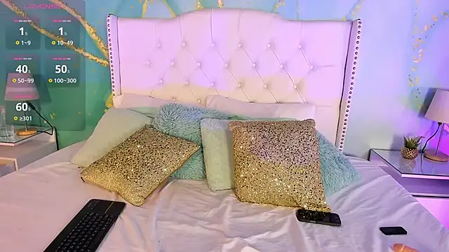 milkavelvett online show from 04.01.26