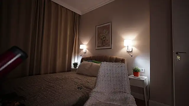 Snapshot of supreme_dominatrix chatting on 02.08.25 supreme dominatrix online show from 02.08.25