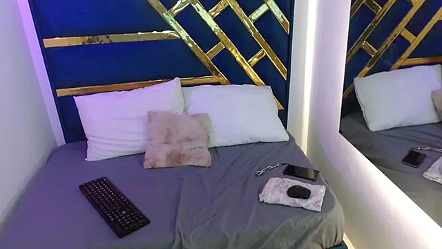 Snapshot of cami_angel69 chatting on 06.12.26 cami angel69 online show from 06.12.26