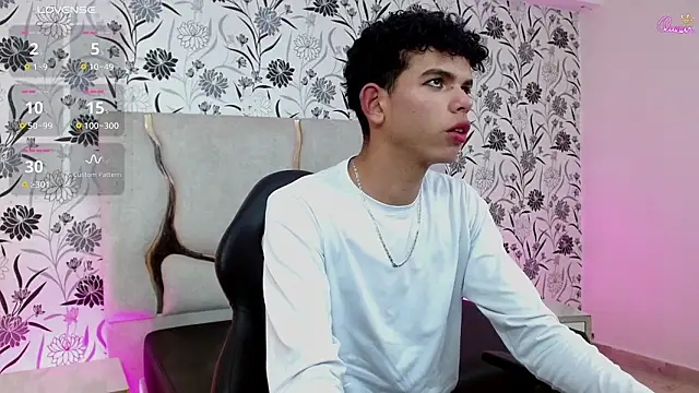 Snapshot of keahi_tay chatting on 03.24.26 keahi tay online show from 03.24.26