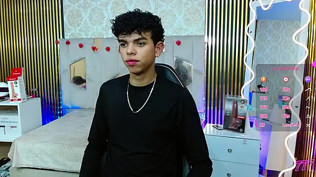 Snapshot of keahi_tay chatting on 04.04.26 keahi tay online show from 04.04.26