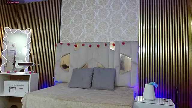 Snapshot of keahi_tay chatting on 04.08.26 keahi tay online show from 04.08.26