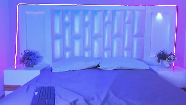 Liia Collins online show from 03.06.26