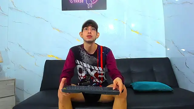 Spicy guys online show from 03.23.26