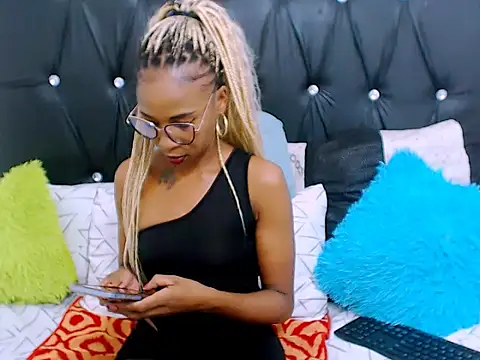 SassyyLadyKay online show from 03.02.26