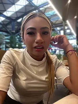 Dulce Sofi  online show from 07.14.26