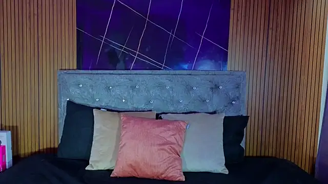 Sophiexx  online show from 03.03.26