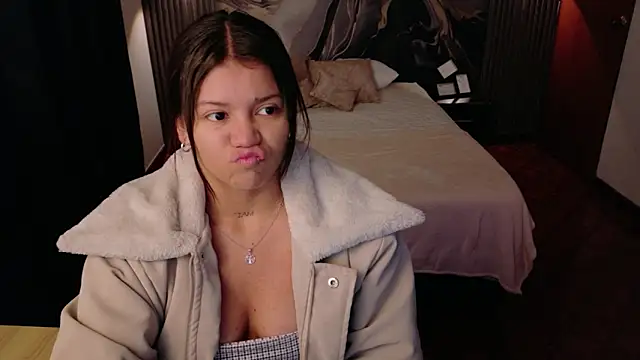 Alessia Monroe  online show from 02.24.26