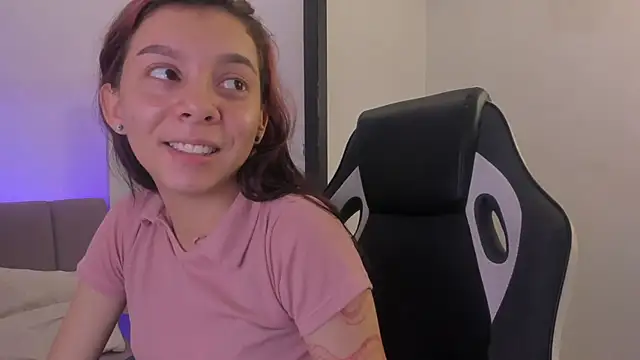 MelLove  online show from 02.18.26