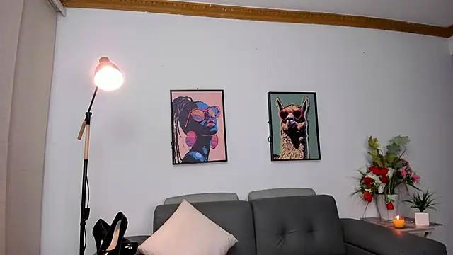 aria-voss online show from 02.20.26