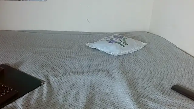 valkahot20 online show from 04.04.26