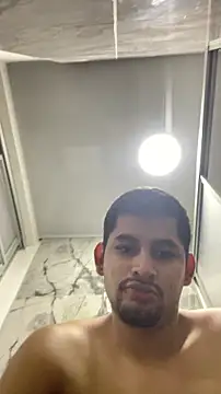 Snapshot of walterktm chatting on 03.17.26 walterktm online show from 03.17.26