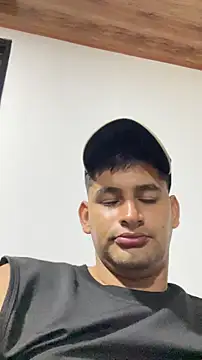 Snapshot of walterktm chatting on 03.23.26 walterktm online show from 03.23.26