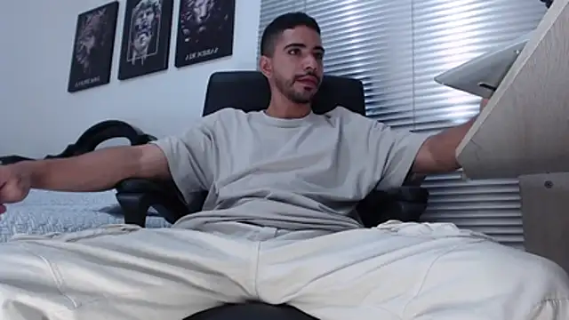 Kratoswolf online show from 04.05.26