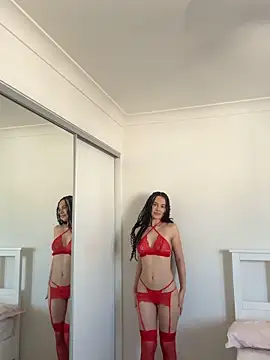 Snapshot of gloriagem chatting on 02.19.26 gloriagem online show from 02.19.26