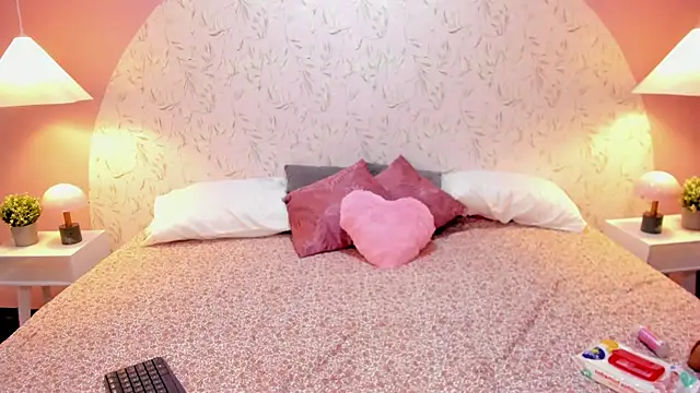 Angelie Rosebrm online show from 02.24.26