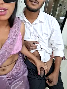 Snapshot of crazy_bebs chatting on 03.15.26 crazy bebs online show from 03.15.26