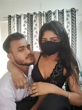 Snapshot of crazy_bebs chatting on 04.01.26 crazy bebs online show from 04.01.26