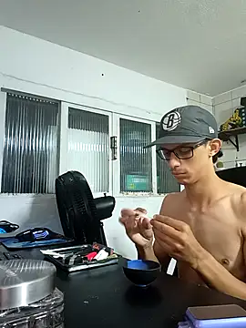 Snapshot of novin99 chatting on 03.11.26 novin99 online show from 03.11.26