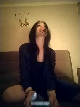 evavibe  online show from 04.08.26