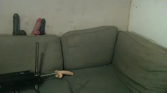 Snapshot of Demi_doots chatting on 03.12.26 Demi doots online show from 03.12.26