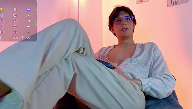 Snapshot of lui_x_dust chatting on 03.14.26 lui x dust online show from 03.14.26