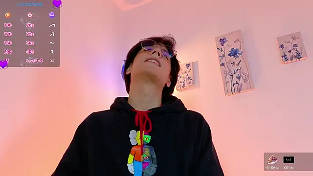 Snapshot of lui_x_dust chatting on 03.31.26 lui x dust online show from 03.31.26