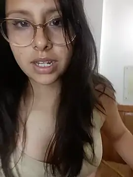 Rosyshadow online show from 05.19.26