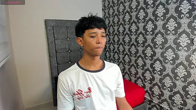 Little Twink19x online show from 07.01.26