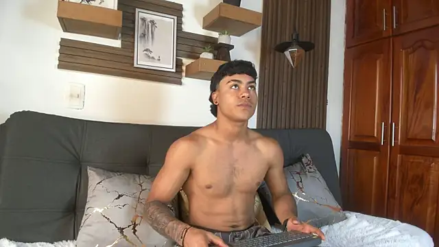 Jeremy wallker online show from 03.27.26