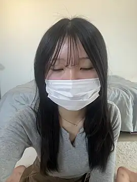 Snapshot of Hcup_MOMO chatting on 02.21.26 Hcup MOMO online show from 02.21.26