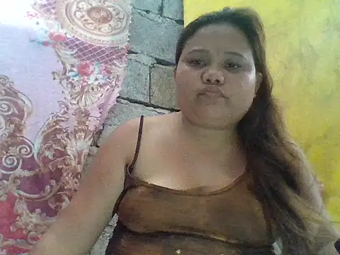 Snapshot of sweetlyn31 chatting on 07.29.26 sweetlyn31 online show from 07.29.26