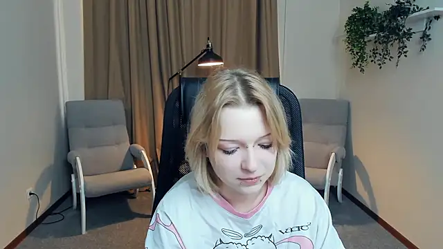 Snapshot of PortiaJefford chatting on 02.20.26 PortiaJefford online show from 02.20.26