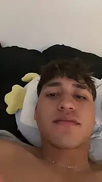 Alejandroml2 online show from 04.15.26