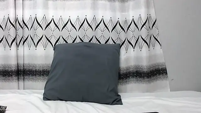 Snapshot of CrazeAss chatting on 03.19.26 CrazeAss online show from 03.19.26