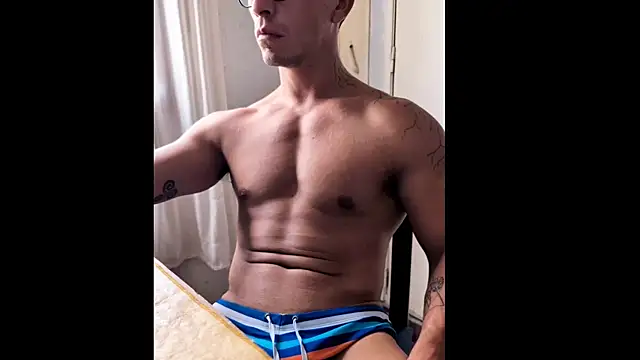 Snapshot of PheXXo chatting on 02.21.26 PheXXo online show from 02.21.26