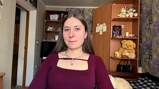 poly princess online show from 04.02.26