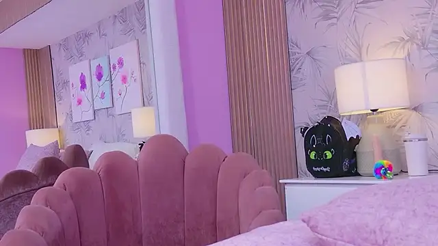 CherryTayloor online show from 04.09.26