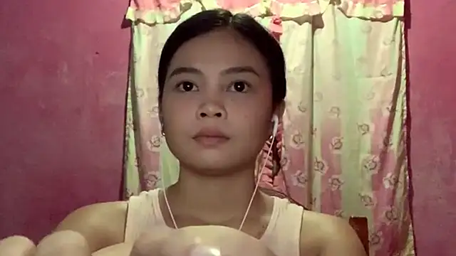 Snapshot of DessertFlower chatting on 03.02.26 DessertFlower online show from 03.02.26