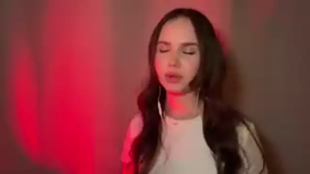 MarylynnSimens online show from 02.22.26