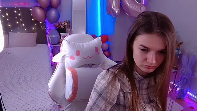 Snapshot of Ann_Wood chatting on 02.21.26 Ann Wood online show from 02.21.26