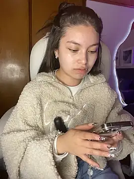 Snapshot of Mady_Pink chatting on 04.16.26 Mady Pink online show from 04.16.26