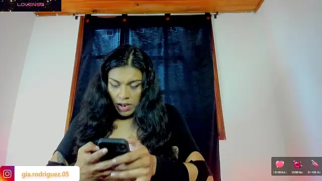 Snapshot of Jess_Hoffman chatting on 03.11.26 Jess Hoffman online show from 03.11.26