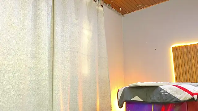 CIccioline pussyGolden online show from 03.04.26