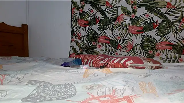 smallvioleta69 online show from 04.05.26
