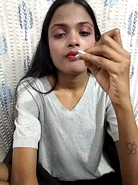 Snapshot of iam-anshika chatting on 03.29.26 iam-anshika online show from 03.29.26