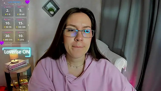 Snapshot of asti_bubbles chatting on 05.13.26 asti bubbles online show from 05.13.26