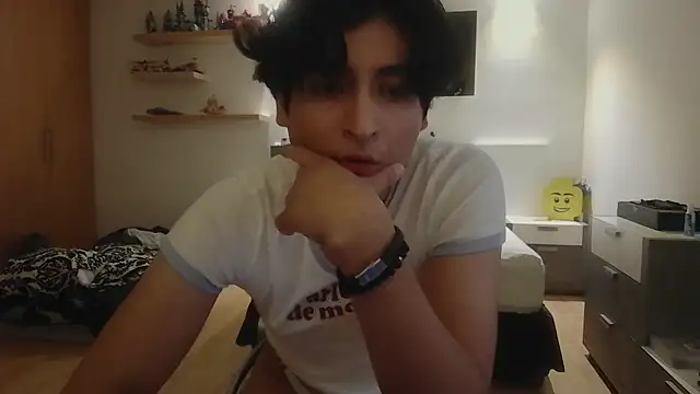 Snapshot of Nasty-E-Boy chatting on 06.14.26 Nasty-E-Boy online show from 06.14.26