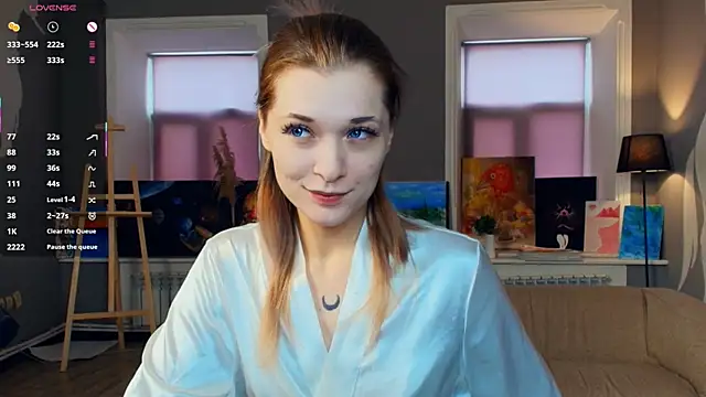 CleopatraHabibi online show from 07.04.26